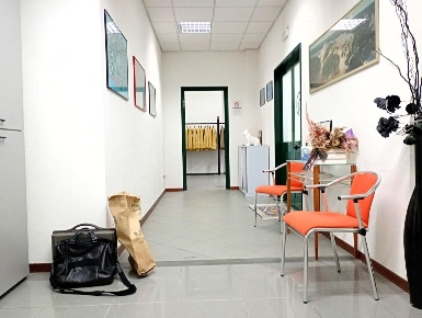 Foto Laboratorio a San Miniato San Miniato Basso di 380 m² con 1 locali