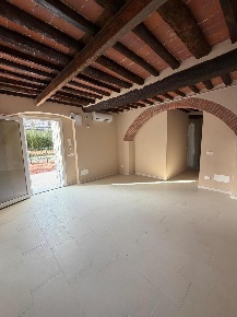 Foto Appartamento a Sarzana Bradia, Nave, San Michele di 86 m² con 4 locali