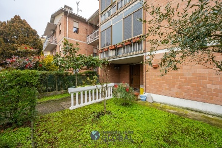Foto Appartamento in Via Turati 9, Bomporto Sorbara di 127 m² con 4 locali