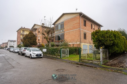 Foto Appartamento in Via Turati 9, Bomporto Sorbara di 254 m² con 8 locali
