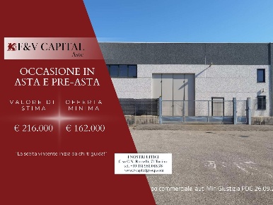 Foto Ufficio in Via Aldo Moro, Rondissone di 700 m² con 7 locali in vendita