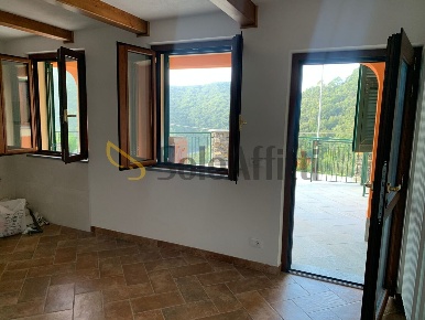 Foto Appartamento a Chiavari Maxena, Sanguineto di 80 m² con 4 locali