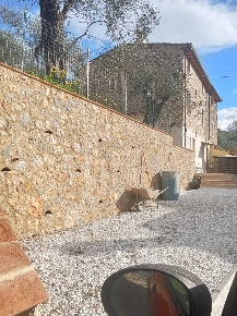 Foto Case semi ndipendenti a Massarosa di 90 m² con 6 locali in vendita