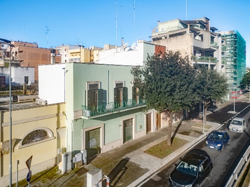casa indipendente in vendita a Lecce in zona Ariosto