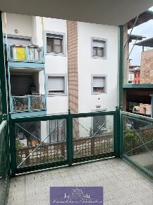 Foto Appartamento in Via Forlanini, Firenze Novoli di 80 m² con 4 locali