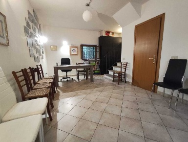 Foto Ufficio in Via Giovanni Guidiccioni S.Concordio 24, Lucca di 50 m²