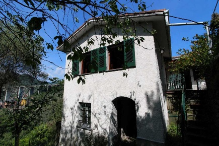 Foto Appartamento a Recco di 130 m² con 5 locali in vendita