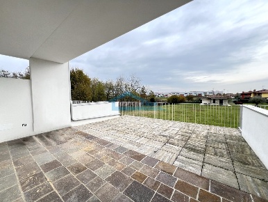 Foto Appartamento in Via Palazzina, Rovato di 189 m² con 4 locali