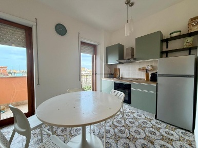 Foto Appartamento in Lungomare delle Sirene, Pomezia di 45 m² con 2 locali