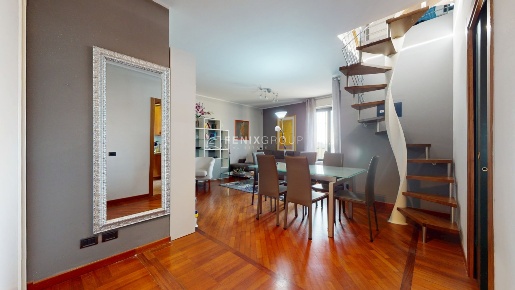 Foto Appartamento in Via Einaudi 6, Opera Centro di 130 m² con 5 locali