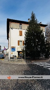 Foto Attività commerciale in piazza municipio 13, Caldonazzo Centro