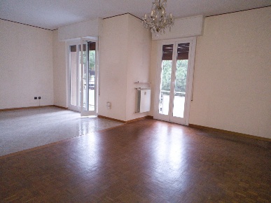 Foto Appartamento in Via Alfieri, Savona Oltreletimbro, Santa Rita