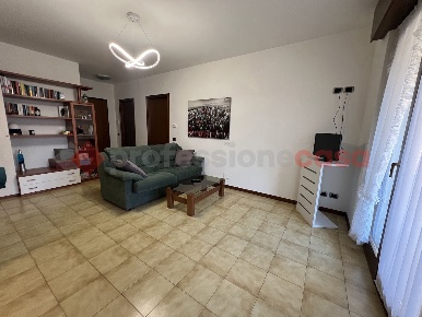 Foto Appartamento in Via MONTORIO 54, Verona Borgo Venezia di 90 m²