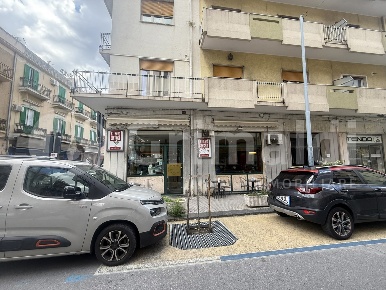 Foto Bar in Via Centonze 83, Messina Battisti - Avignone di 67 m²