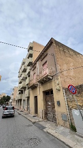 Foto Appartamento in Via LibertÃ  23, Marsala Centro Urbano di 130 m²