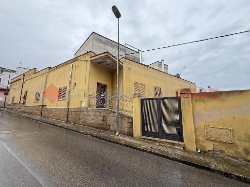 casa indipendente in vendita a San Marzano di San Giuseppe