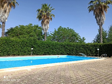 Foto Villa singola in Via SP 45 1, Mesagne di 300 m² con 4 locali