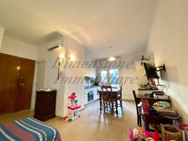 Foto Appartamento in Via Vincenzo Bellini, Rosignano Marittimo di 70 m²