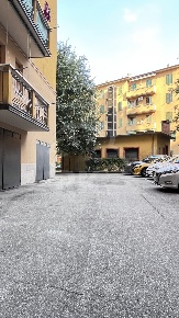 Foto Posti auto a Bologna di 14 m² con 1 locali in vendita