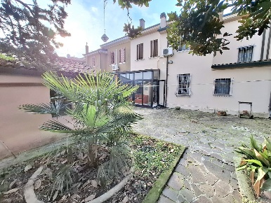 Foto Villa a schiera in Via Ragazzi del '99 8, Rovigo Tassina di 200 m²