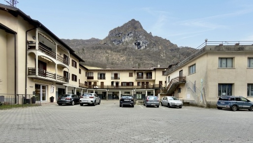 Foto Appartamento in Via Don Omobono Piotti, Pezzaze Lavone di 85 m²