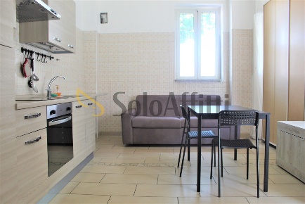 Foto Appartamento in Via 24 Maggio, Parabiago Centro di 45 m² con 1 locali