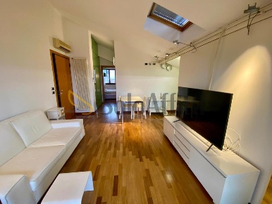 Foto Attico in Via Sebastiano Vanzi 18, Rimini di 50 m² con 2 locali