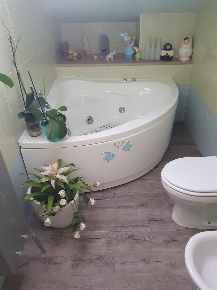 Foto Appartamento a Fosdinovo Centro di 90 m² con 4 locali in vendita