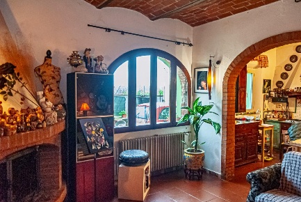 Foto Casa indipendente a San Miniato di 98 m² con 6 locali in vendita