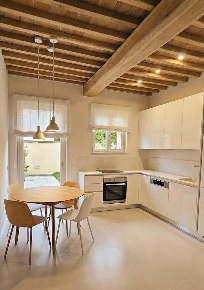 Foto Appartamento a Siena di 120 m² con 5 locali in vendita