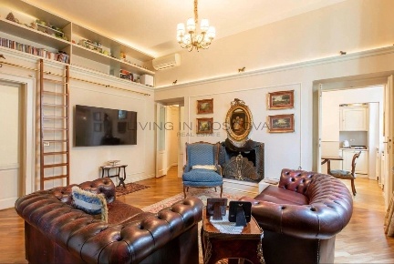 Foto Appartamento in Via Giordano Bruno 18, Milano Paolo Sarpi di 150 m²