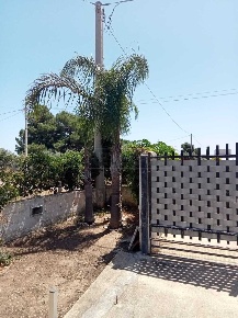 Foto Villa unifamiliare a Castelvetrano di 80 m² con 5 locali in vendita