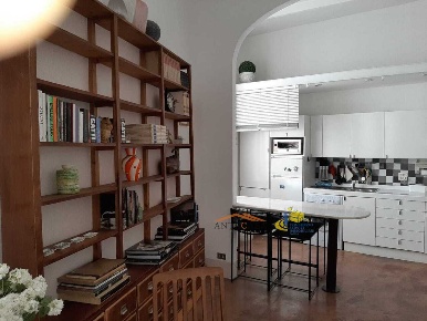 Foto Appartamento in Strada Luigi Carlo Farini 49, Parma Centro Storico