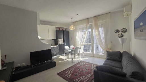 Foto Appartamento in Via Leonardo da Vinci, Alassio di 85 m² con 3 locali