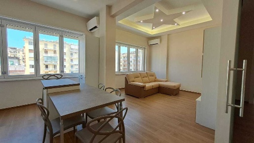Foto Appartamento in Corso Vittorio Emanuele 111, Salerno Centro di 105 m²