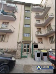 Foto Appartamento in Via Domenico Corvi, Viterbo di 140 m² con 4 locali