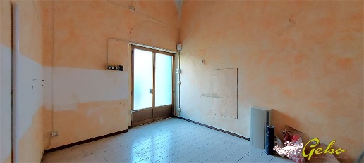 Foto Locale commerciale a San Gimignano Centro di 18 m² con 1 locali