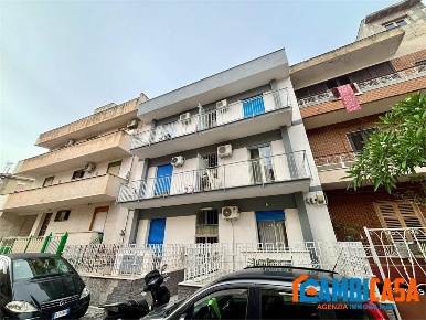Foto Appartamento a Palermo Cruillas di 144 m² con 3 locali in vendita