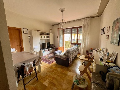 Foto Appartamento a Siena Cavour - Mentana di 120 m² con 5 locali