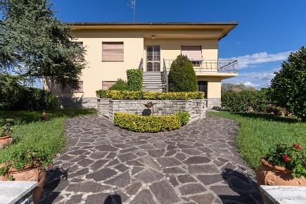 Foto Villa unifamiliare a Empoli Ponte a Elsa - Brusciana di 130 m²