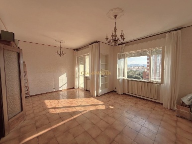 Foto Appartamento a Livorno Porta a Mare - Mazzini di 134 m² con 5 locali