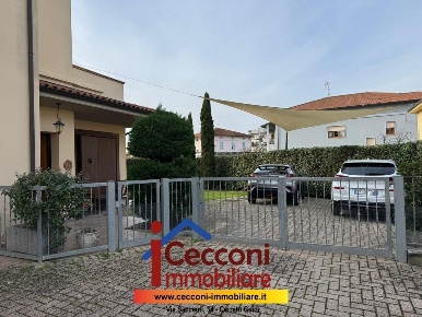 Foto Villa a schiera a Cerreto Guidi di 130 m² con 7 locali in vendita