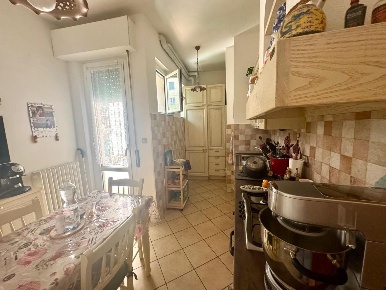 Foto Appartamento a Siena Lizza - Camollia di 110 m² con 5 locali