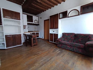 Foto Appartamento a Livorno Pontino - Bastia di 61 m² con 3 locali