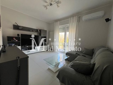 Foto Appartamento a Camaiore Lido di Camaiore di 88 m² con 4 locali