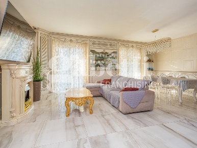 Foto Villa a schiera in Italia, Villaricca di 164 m² con 5 locali