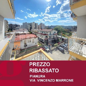 Foto Appartamento in Vincenzo Marrone, Napoli Pianura di 125 m² in vendita