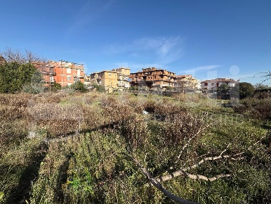 Foto Terreno residenziale in Via Castiglione Cosentino 15, Roma Anagnina