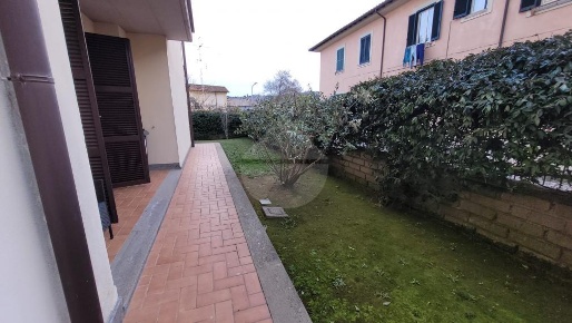 Foto Appartamento in via san francesco d'assisi, Bassano Romano di 111 m²