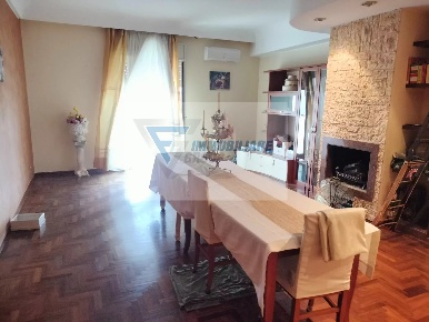 Foto Appartamento in Via Monte Rosa, Siracusa Epipoli con 4 locali